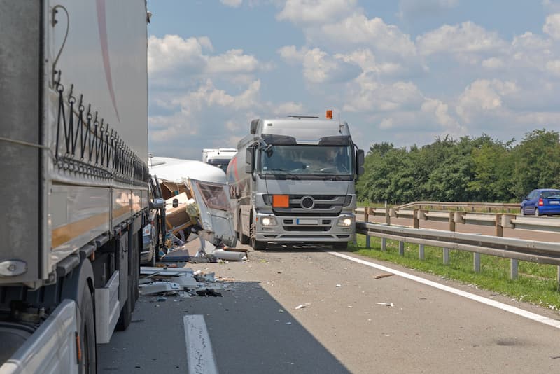 Truck crash on road