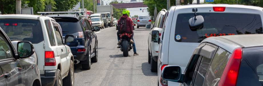 Is Lane-Splitting Legal in Georgia?